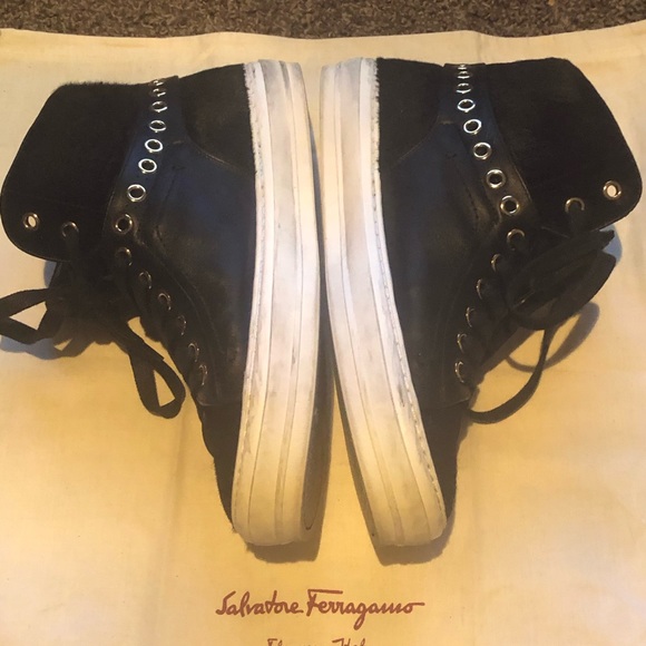 ❌FINAL PRICE DROP❌Ferragamo Sneakers, women’s 6.5 - Picture 2 of 7